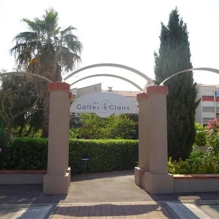 Piscine Park. Privatif Dans Res. Securisee *