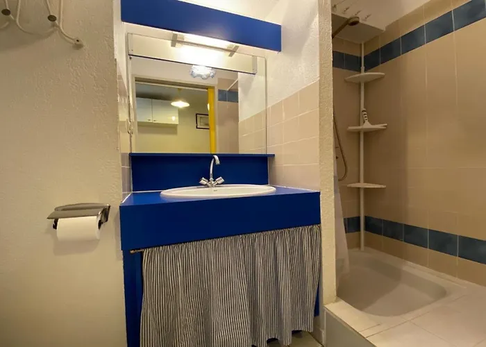 아파트 Piscine Park. Privatif Dans Res. Securisee