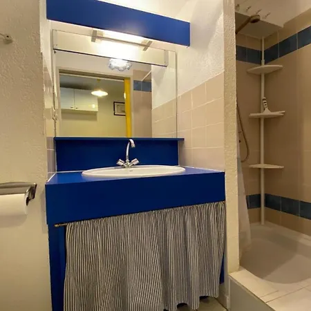Apartamento Piscine Park. Privatif Dans Res. Securisee